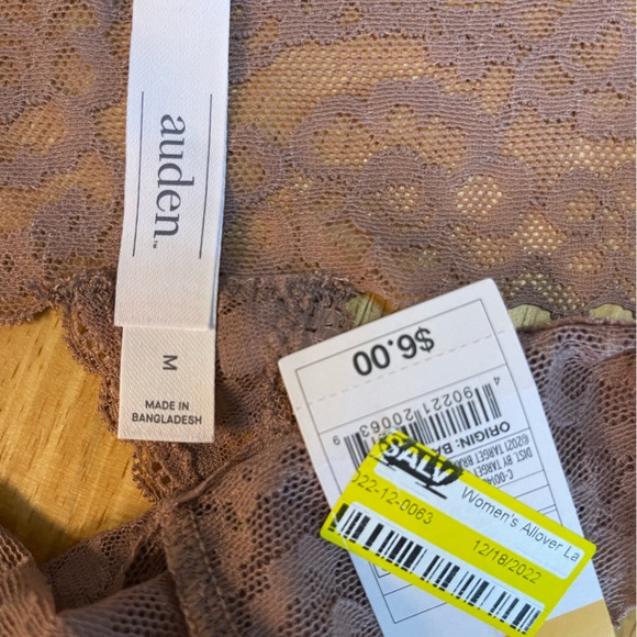 Dusty rose thong - Picture 3 of 3